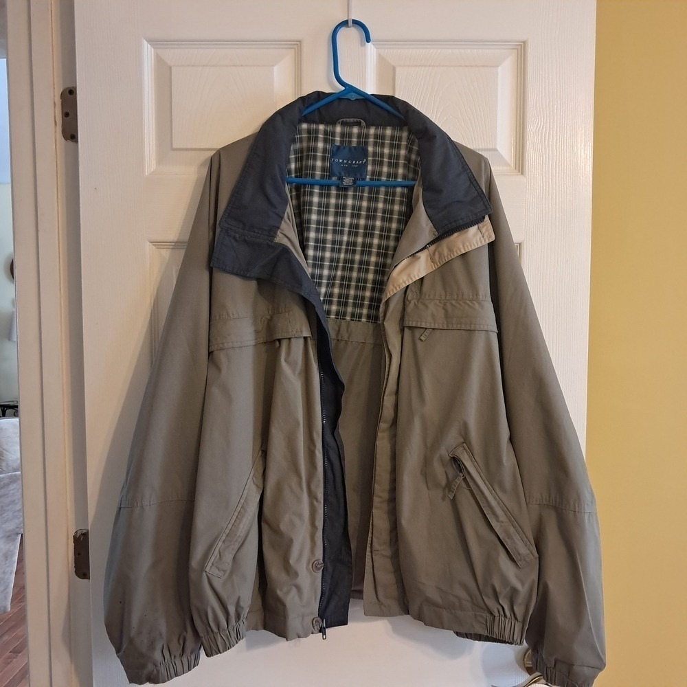 Men's Green Jacket with Navy Accents